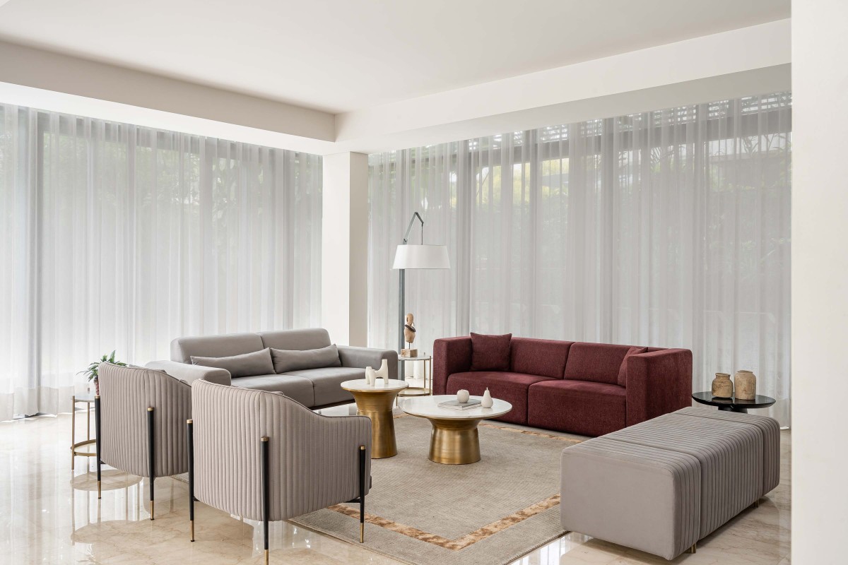 Living room of 136 Embassy Boulevard by Adhwa