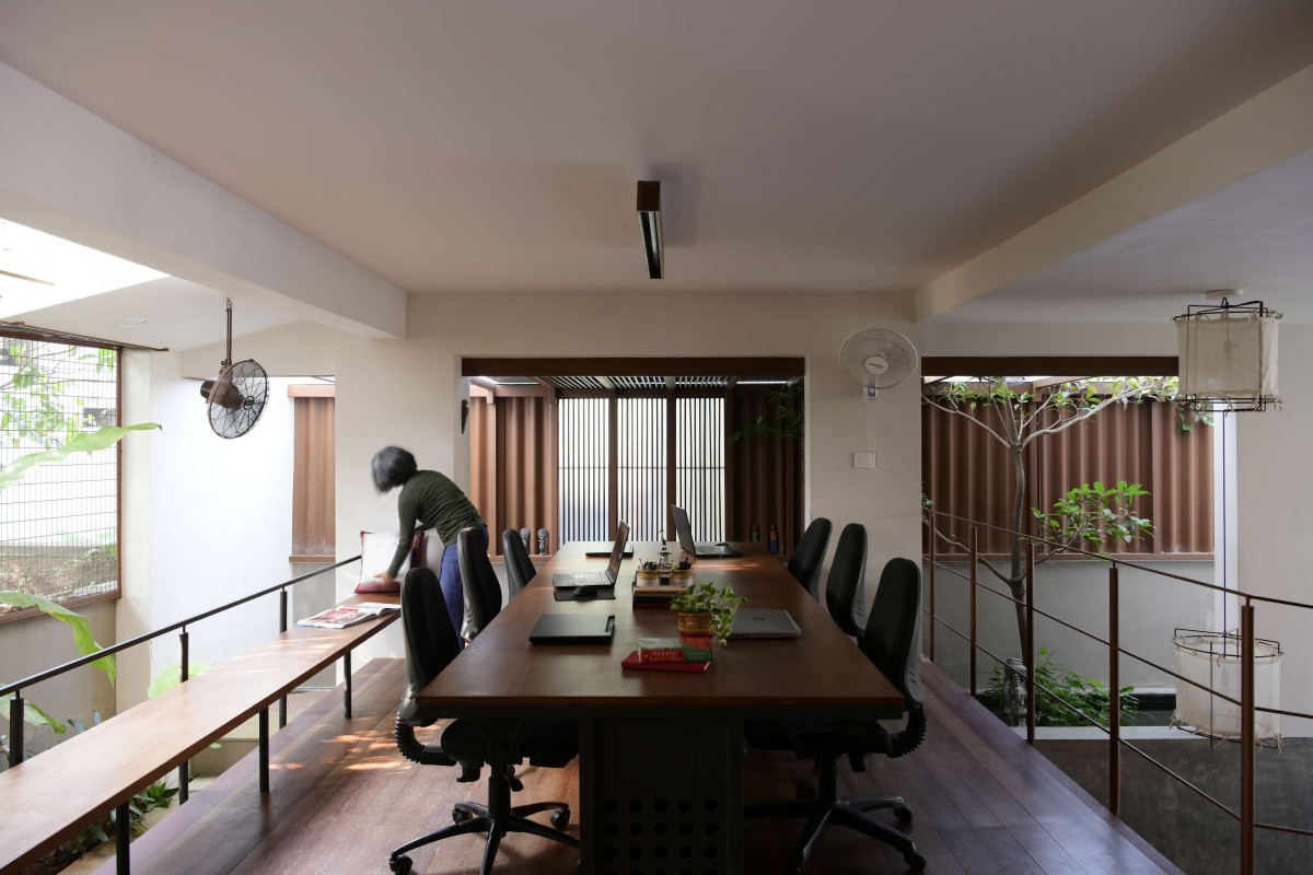 Workstation of Common Ground Studio by Common Ground Architecture