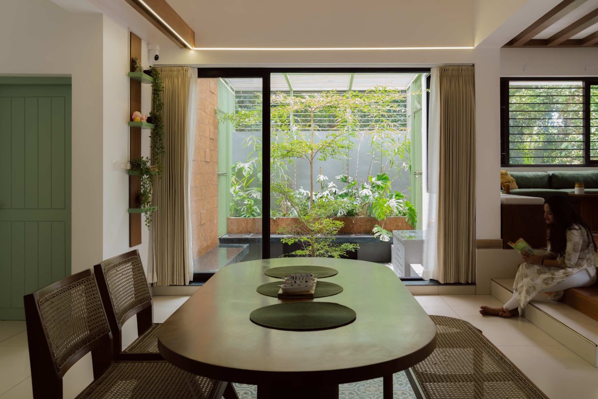 Dining of Kanavil by ARK Architecture Studio
