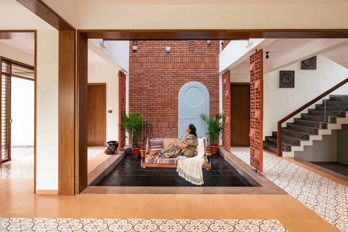 Central Courtyard of Aangan by Avnish Singh Design Studio