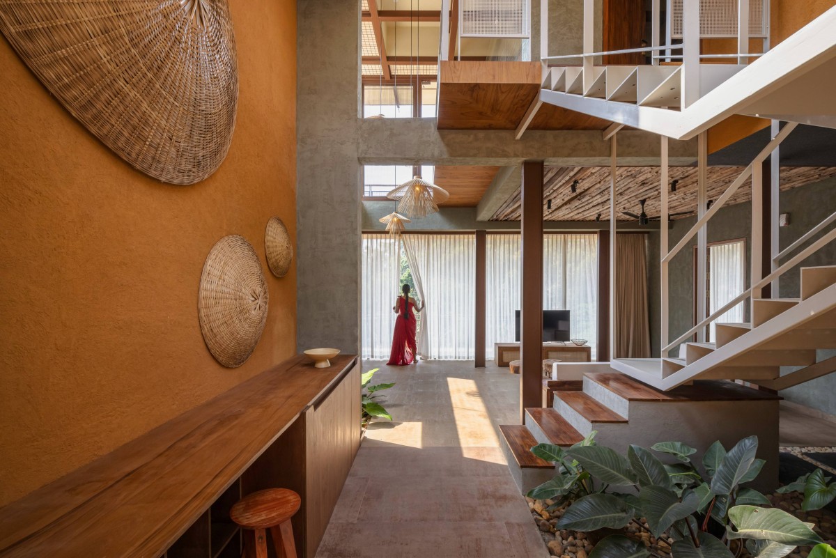 Bridge to living space of Urul by Studio Terratects