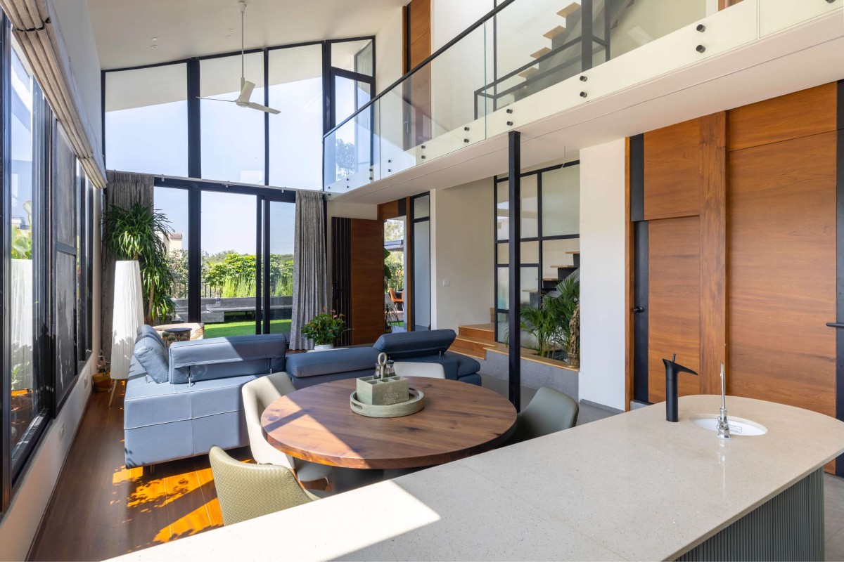 View from kitchen of Preset House by iha Architecture