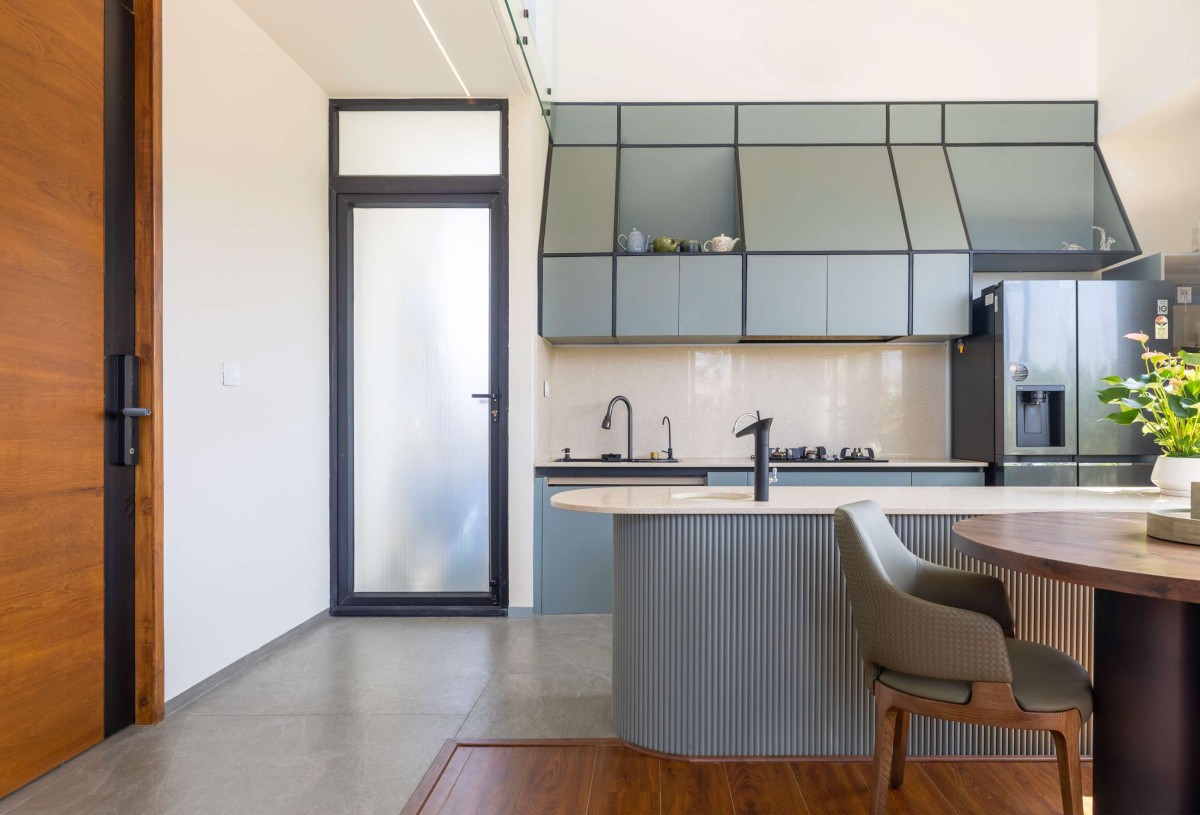 Kitchen of Preset House by iha Architecture