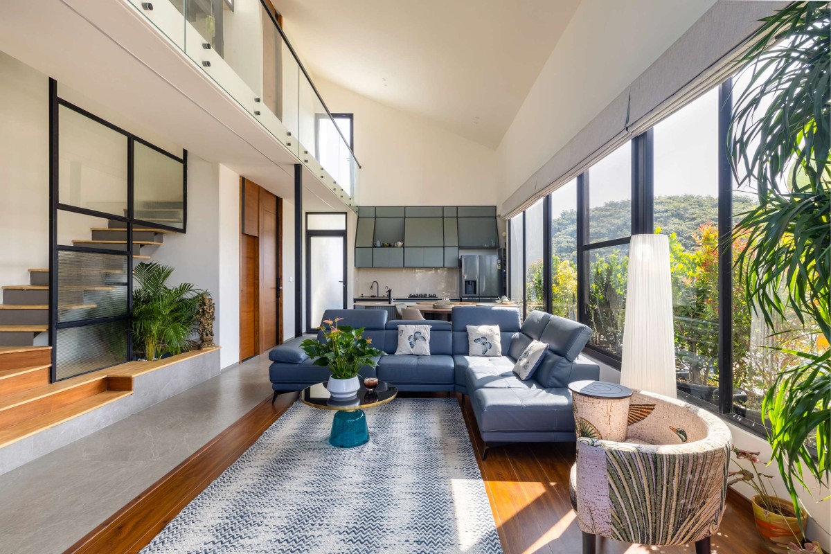 Living room of Preset House by iha Architecture
