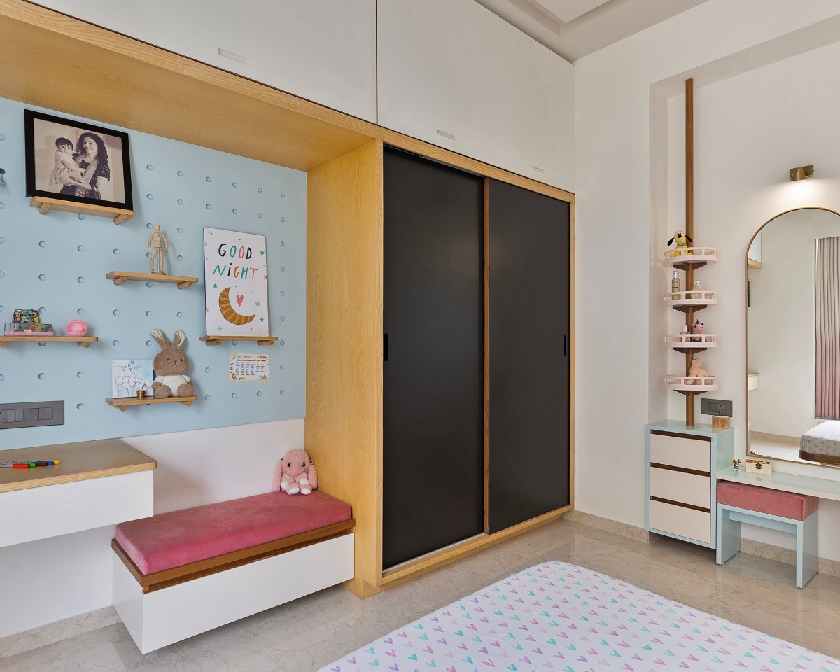 Bedroom 2 of Apartment B-1304 by Studio 4000