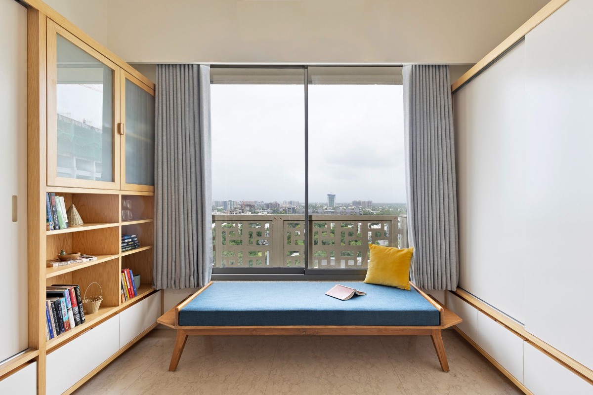 Bedroom of Apartment B-1304 by Studio 4000
