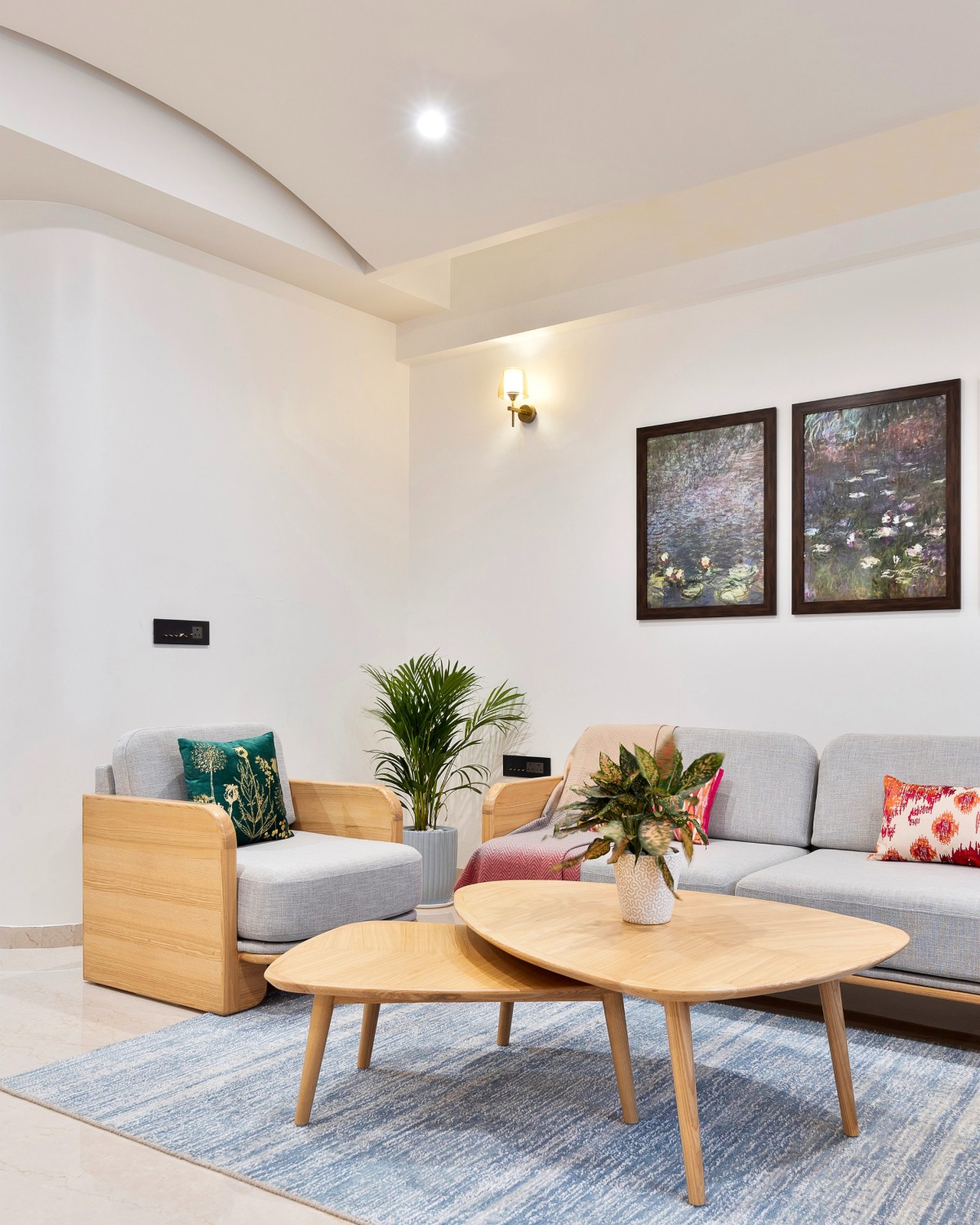 Living room of Apartment B-1304 by Studio 4000