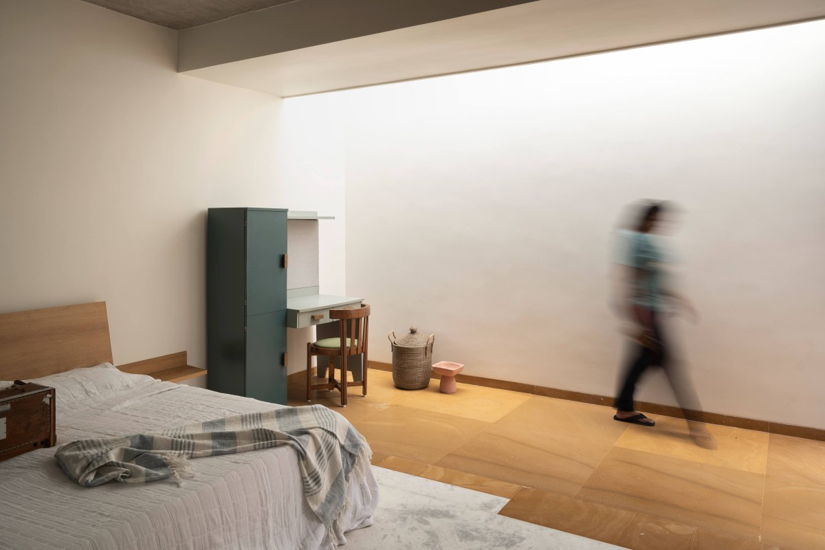 West bedroom at the first floor of The Enfold by Studio Biosis