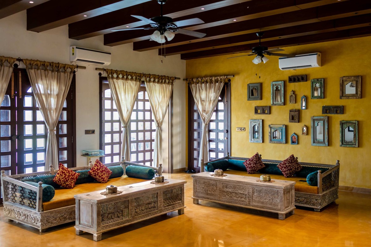 Living area of Shivaray Farms by Studio Shunya