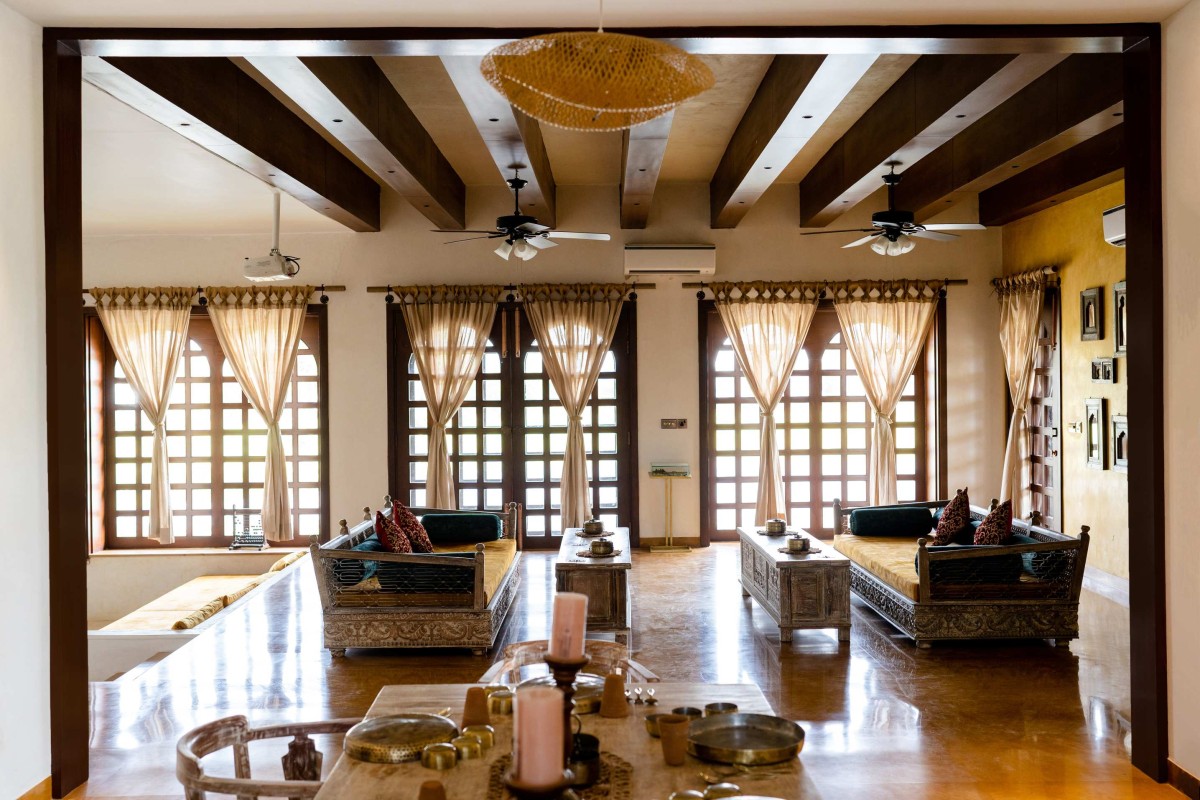 Living area of Shivaray Farms by Studio Shunya