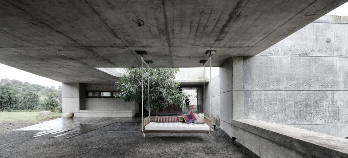 Entrance Foyer of The House Cast in Liquid Stone by SPASM Design Architects