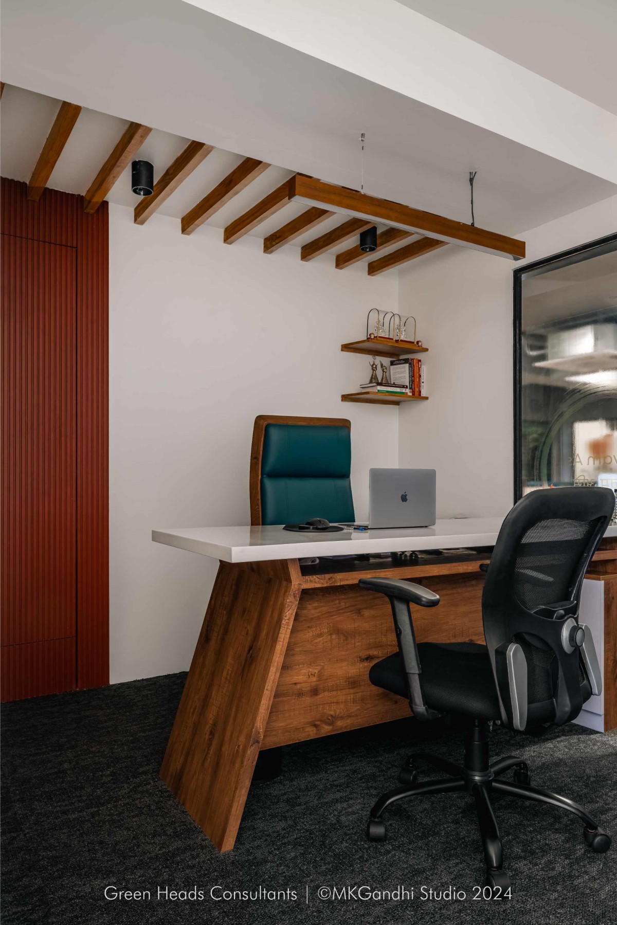 Director's cabin 2 of BYC – Book your Career by Green Heads Consultants LLP