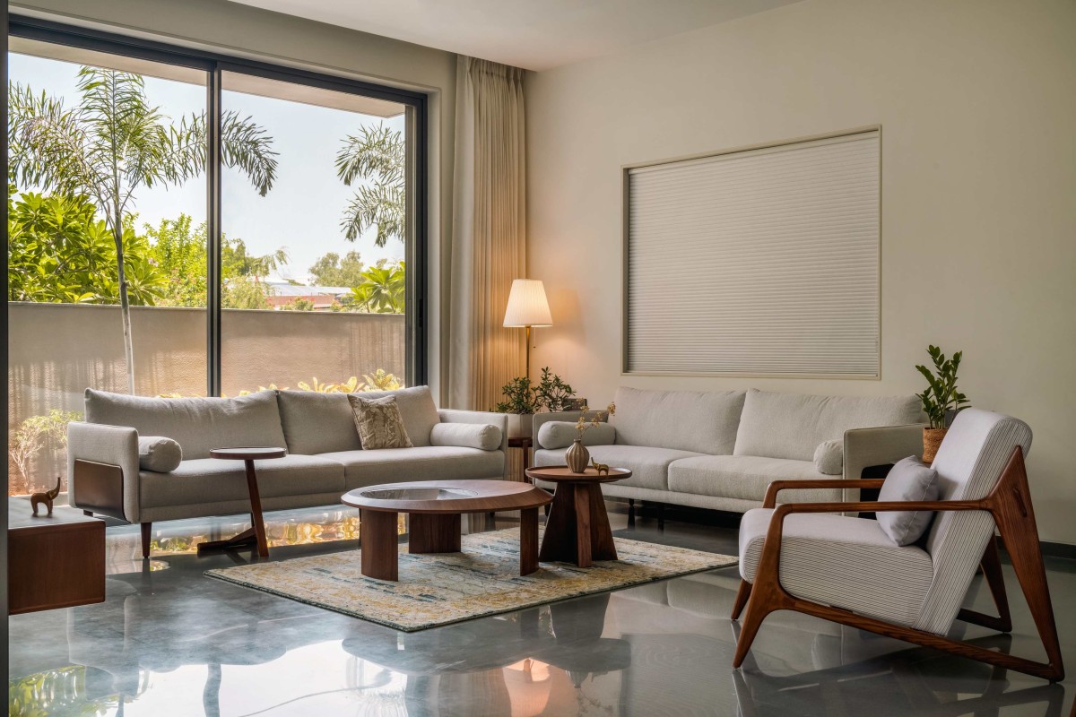 Pravah by I K Architects | Minimalist Contemporary Design in Vadodara