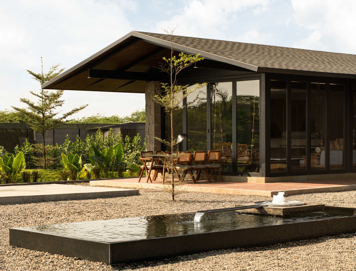 Oosari by Studio Dot Dimension