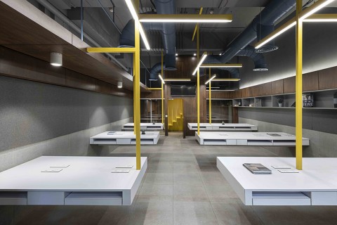 Suspended Office by DIG Architects