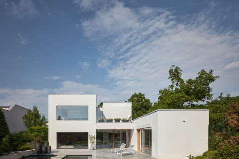 House Lhotka by SOA architekti, Richter Design