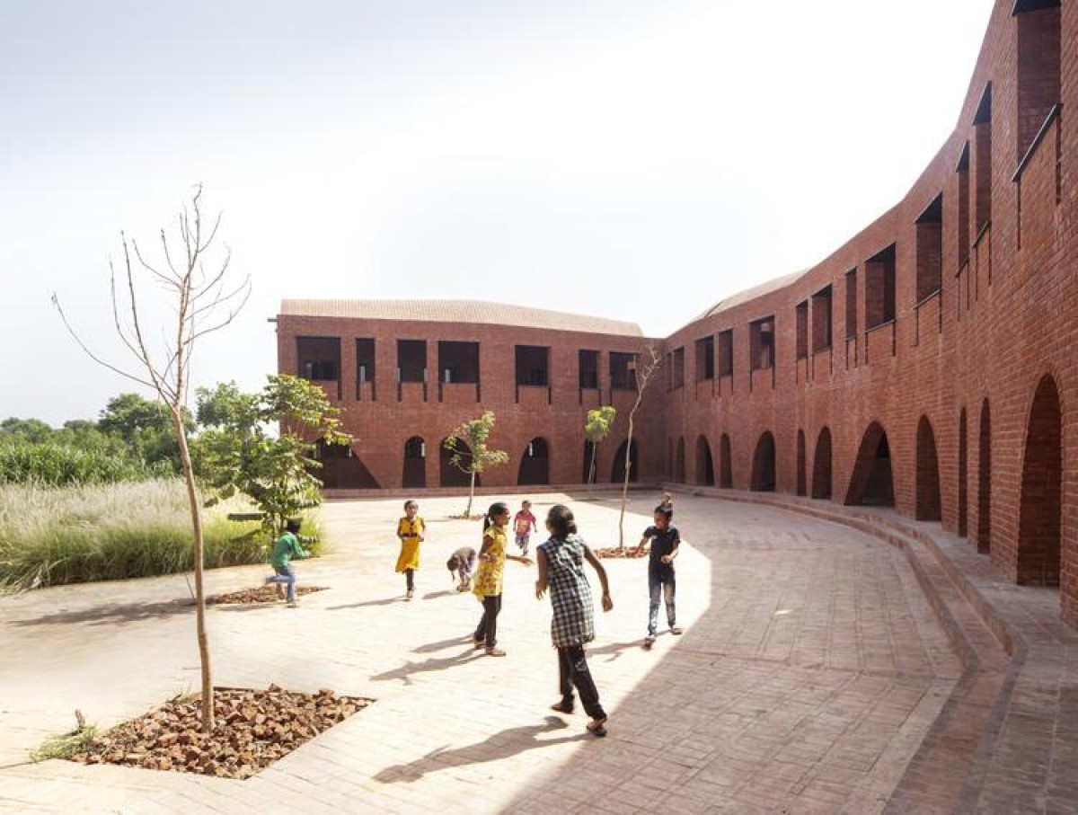 The School of Dancing Arches, Gujarat
