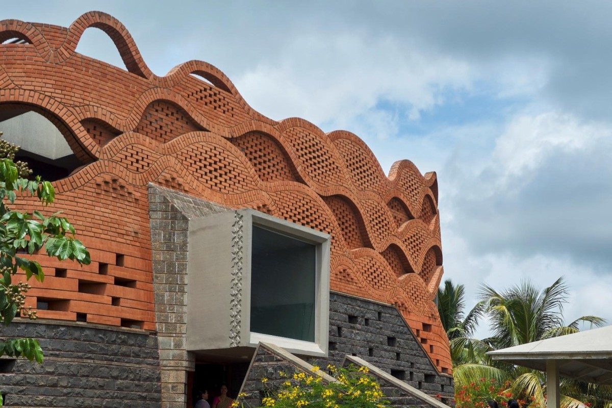 Gadi House by PMA madhushala