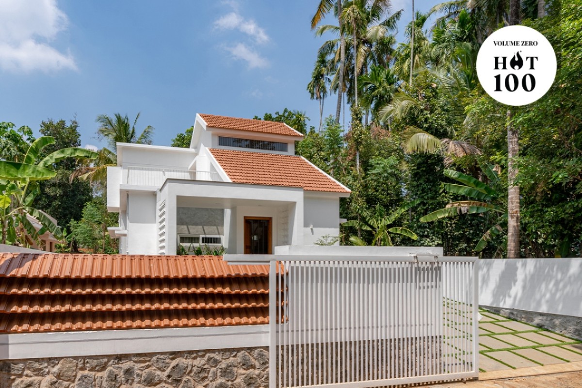 The Hybrid Residence by Tropical Axiom