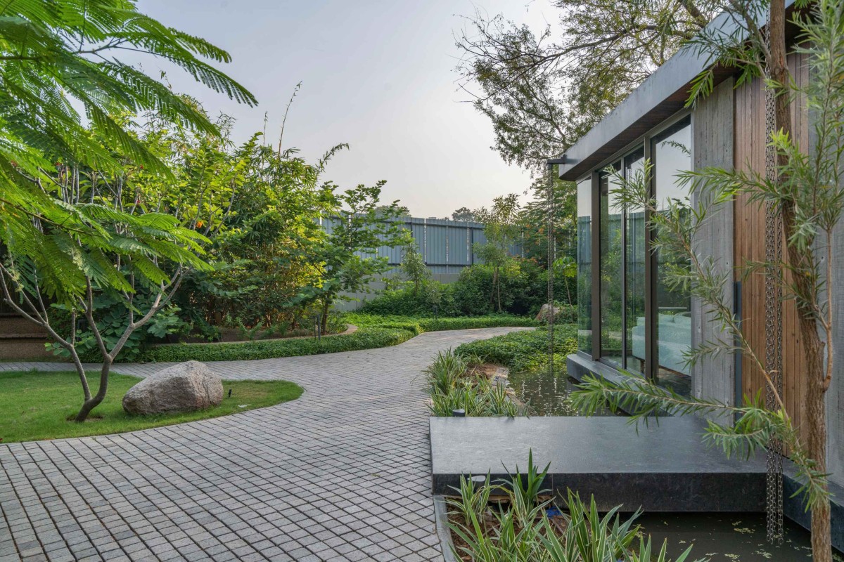 Landscape for B Safal Corporate House by Urbscapes