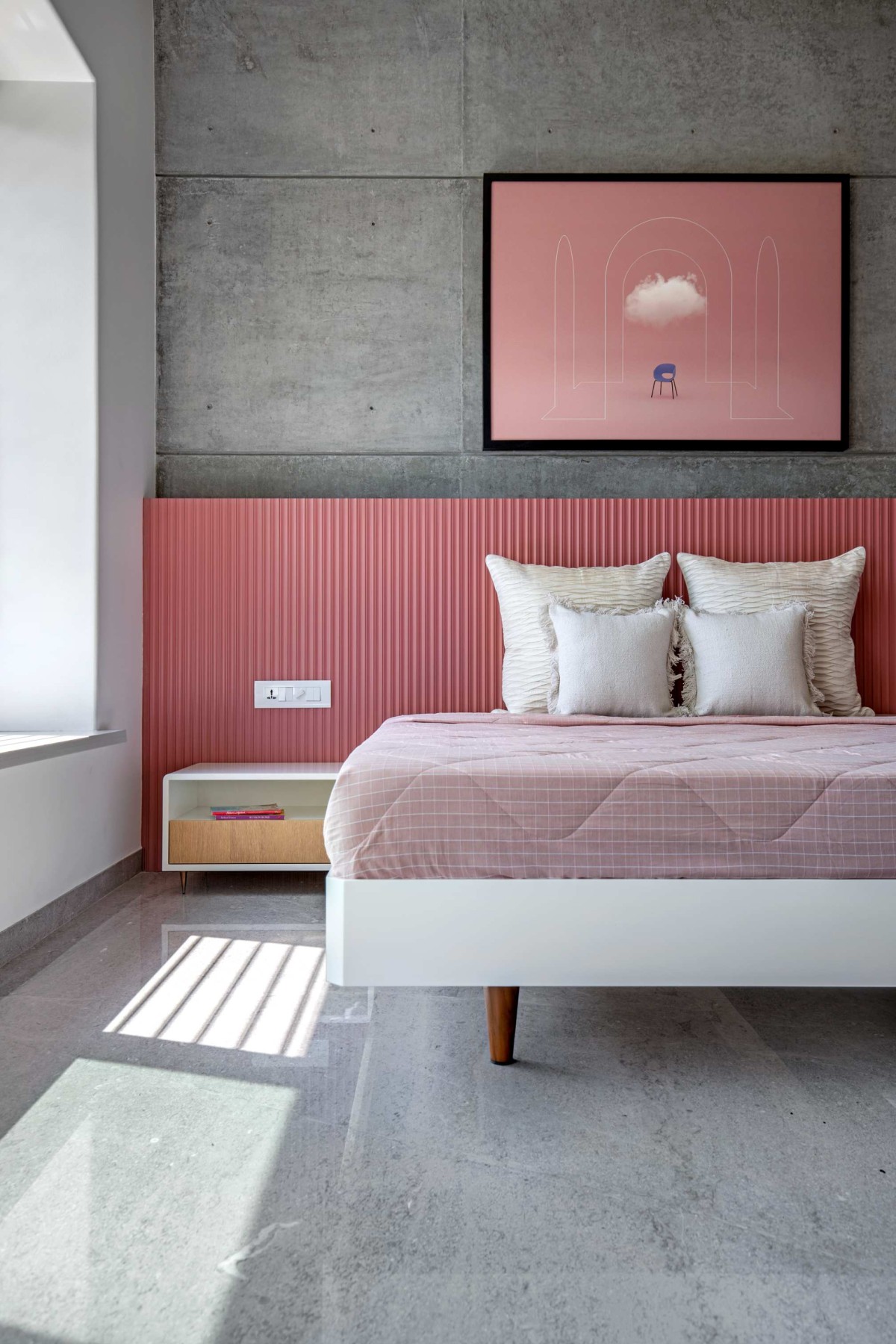 Daughter's bedroom of Ankit Shah Residence by Dipen Gada & Associates