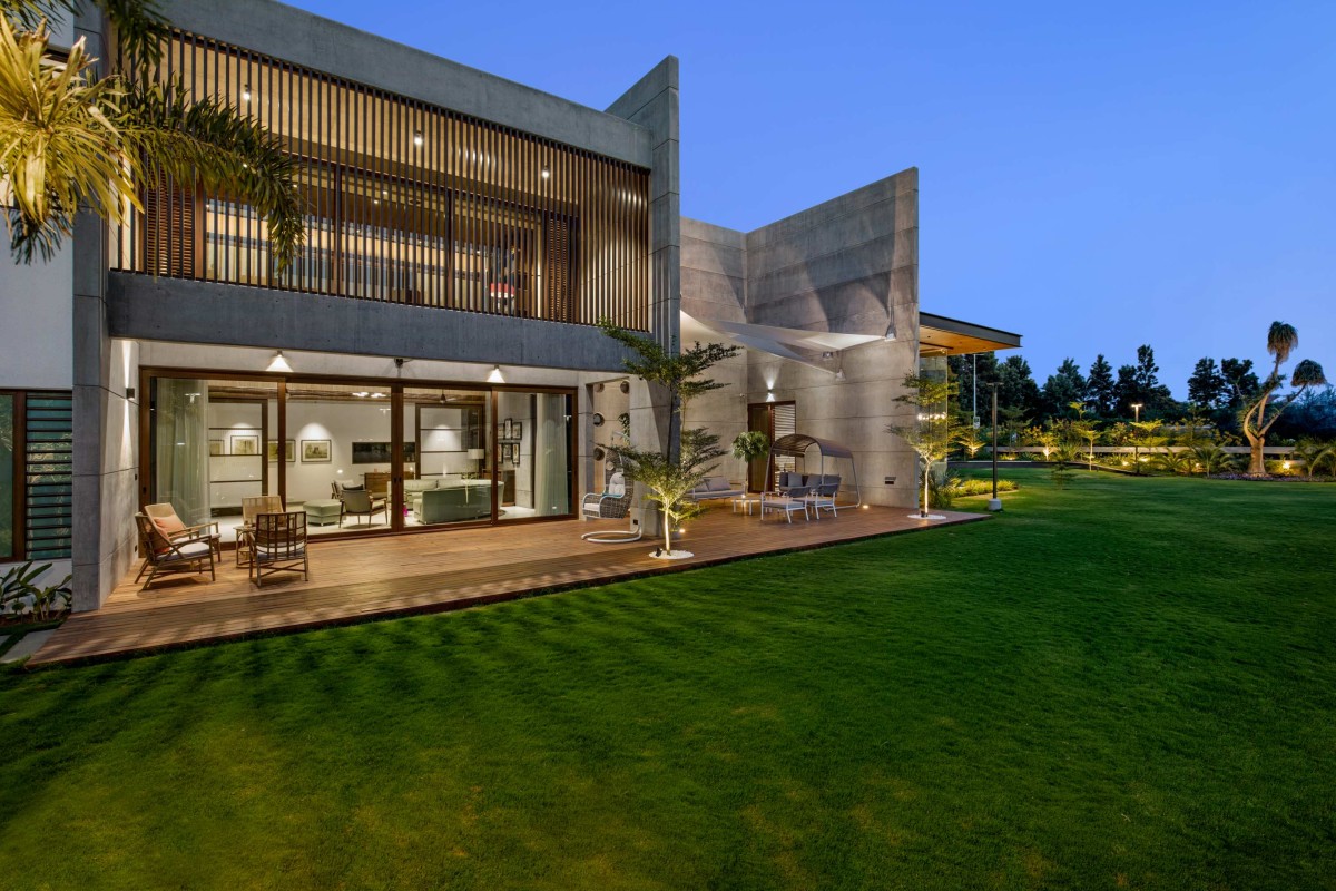 Back side elevation of Ankit Shah Residence by Dipen Gada & Associates