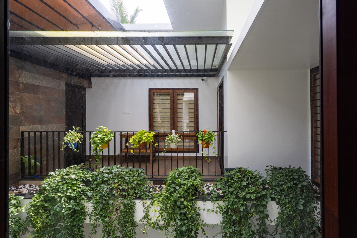 Balcony of The Frangipani House by Designature Architects