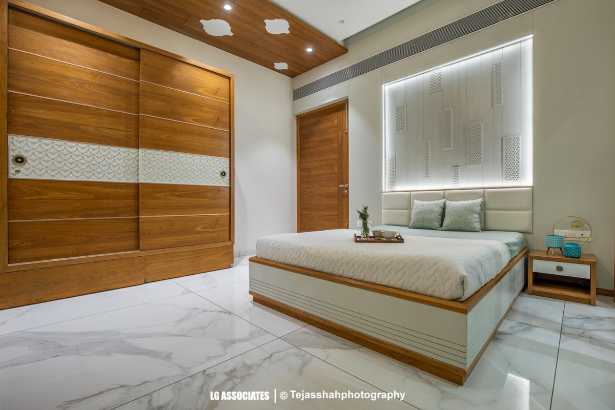 Parents bedroom at upper ground floor of Cube House by LG Associates