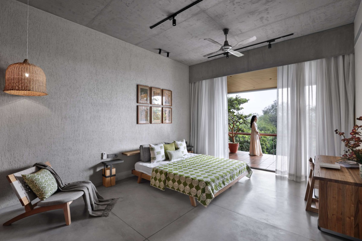 First Floor Guest Room of Nirmal Farmhouse by Dipen Gada & Associates