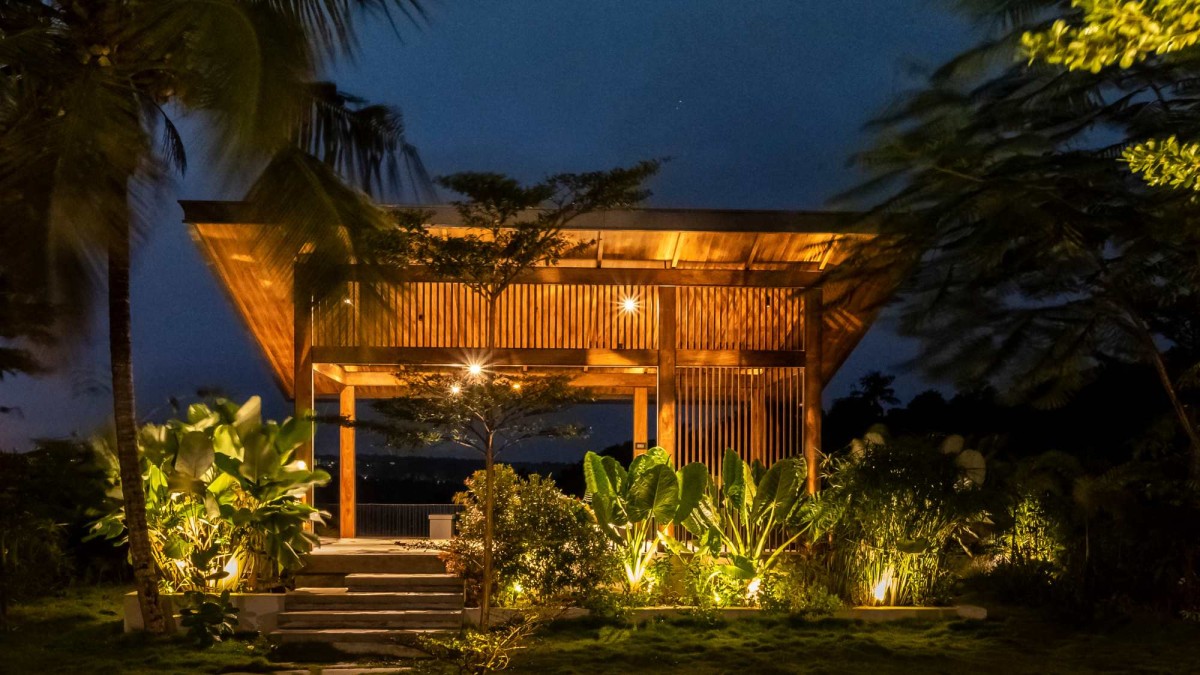 Night shot of pavilion of Istana by Ta-Da Design Collective Llp