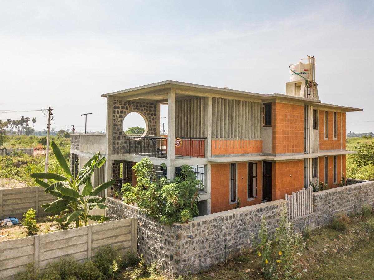 Exterior view of Alamu Nilayam by RP Architects