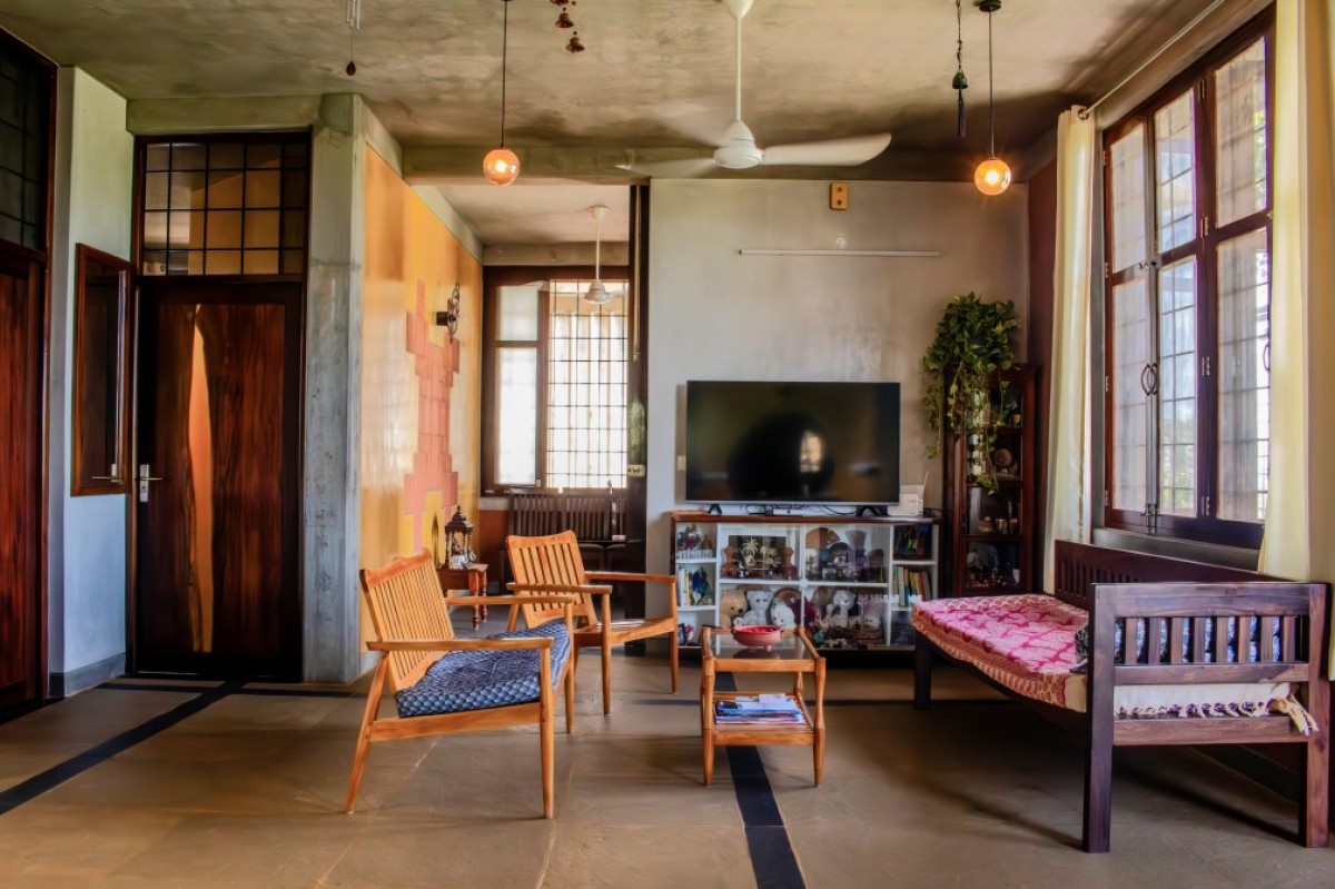 Living of Alamu Nilayam by RP Architects