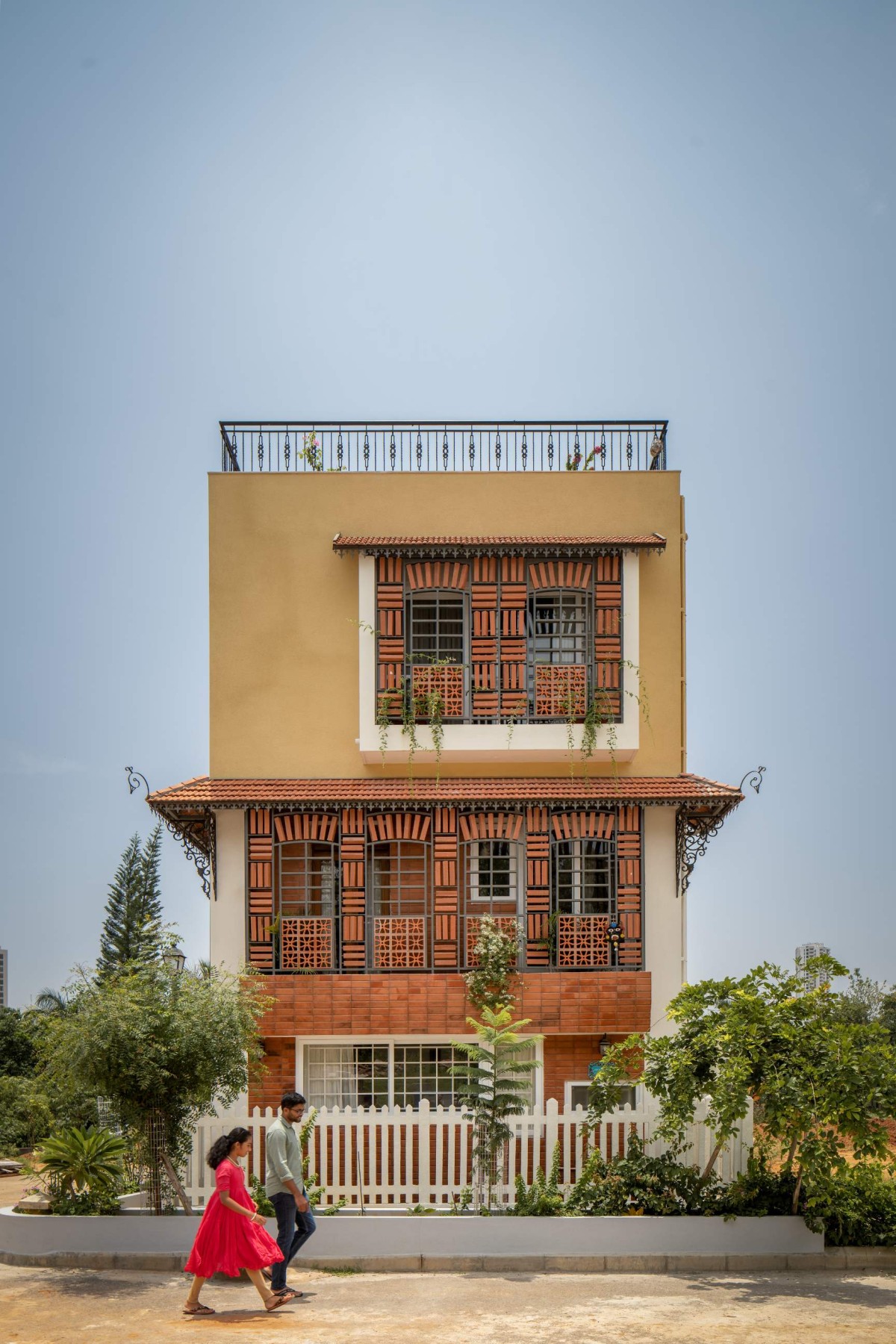 Exterior view of Brindavana Residence by Veerajshet Design Studio