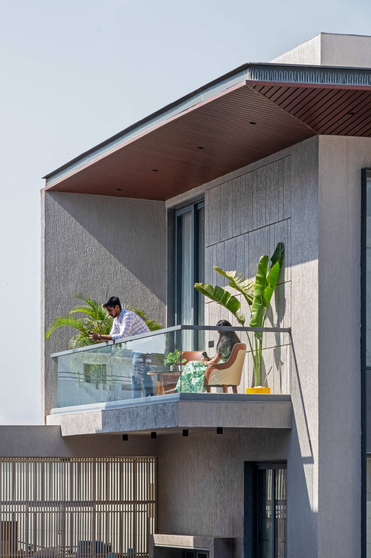 Balcony of Ananta Bungalow by Kalajeet Architects
