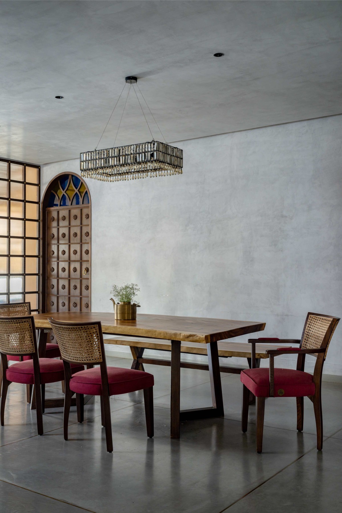 Dining of Meera House by Design Work Group