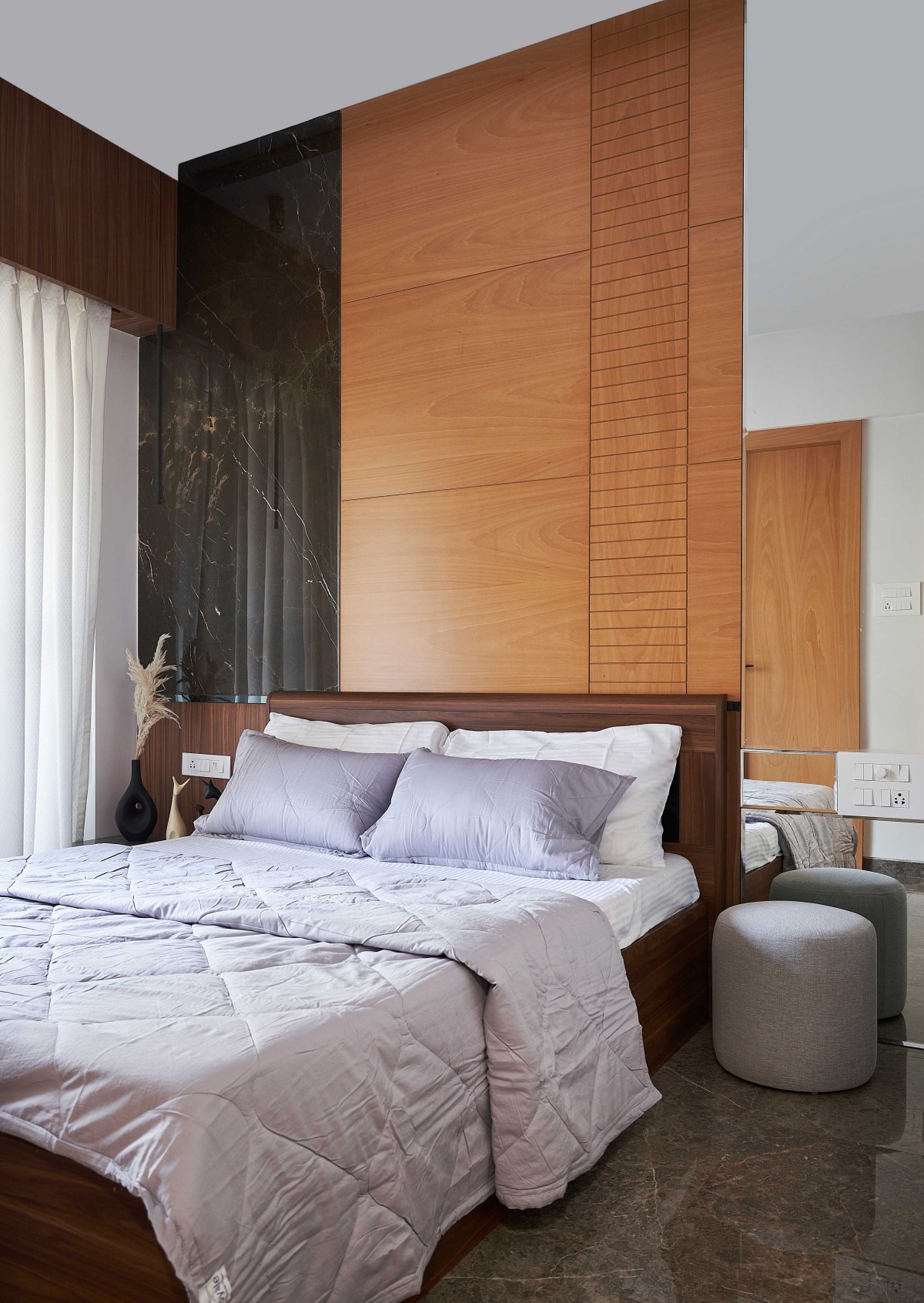 Bedroom of Casa UNO by Rohit Dhote Architects