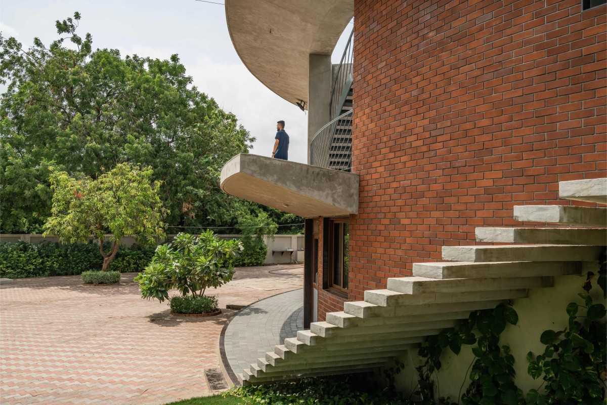 Staircase of The Ring House by Studio prAcademics