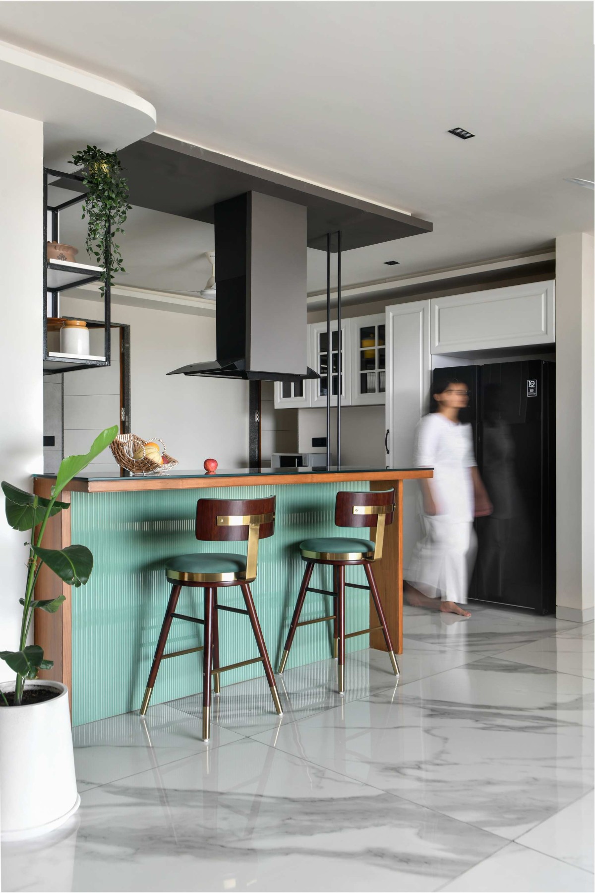 KItchen of 180 Greens by The Dots Arch Design