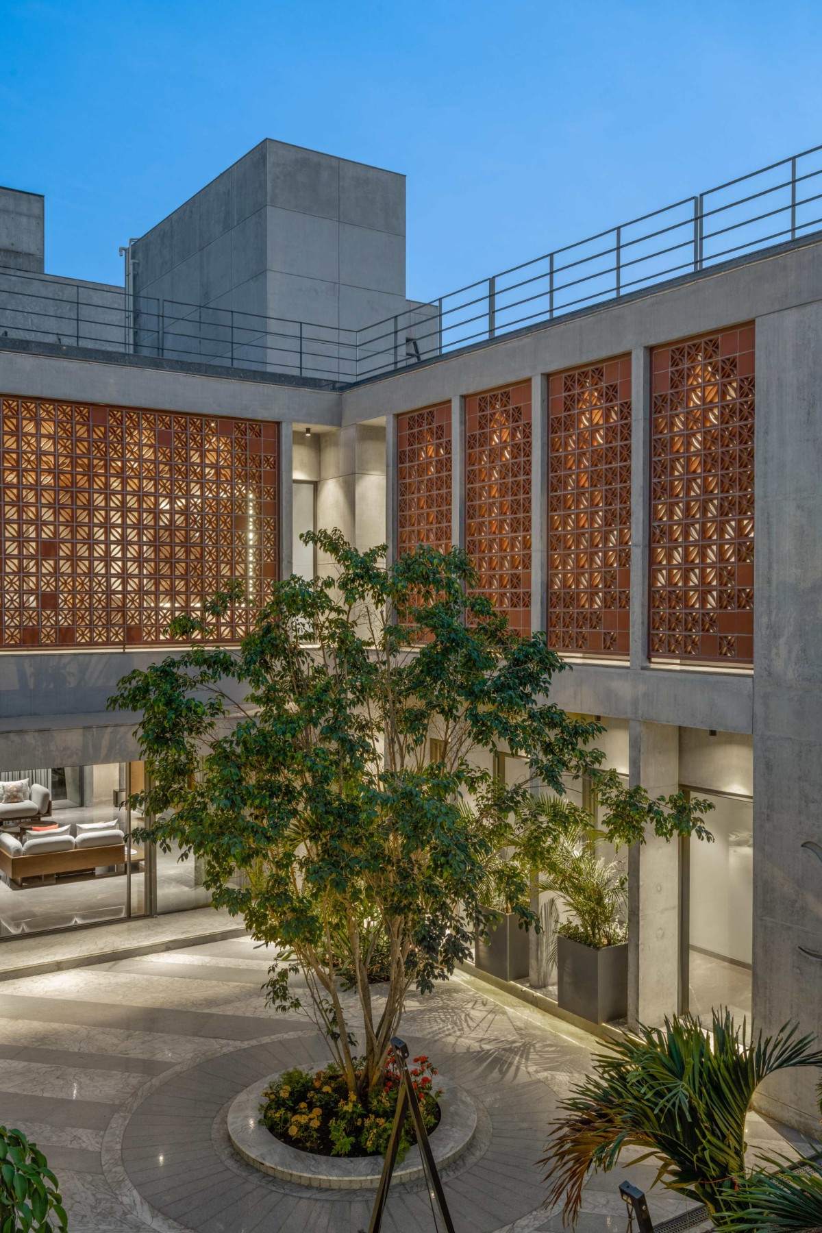 Courtyard of Mehul Patel Residence by Groundwork Architecture