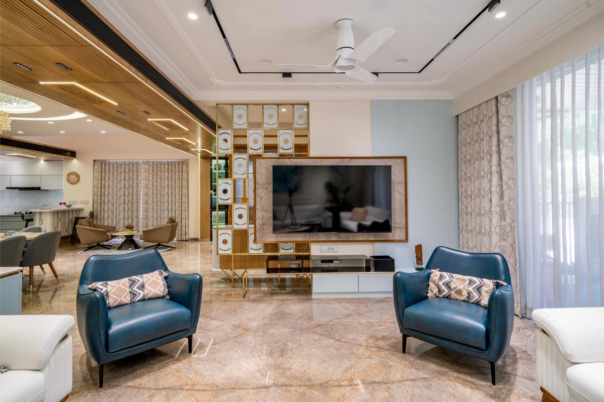 Living room of Bhavi by 9 Degree Design Studio