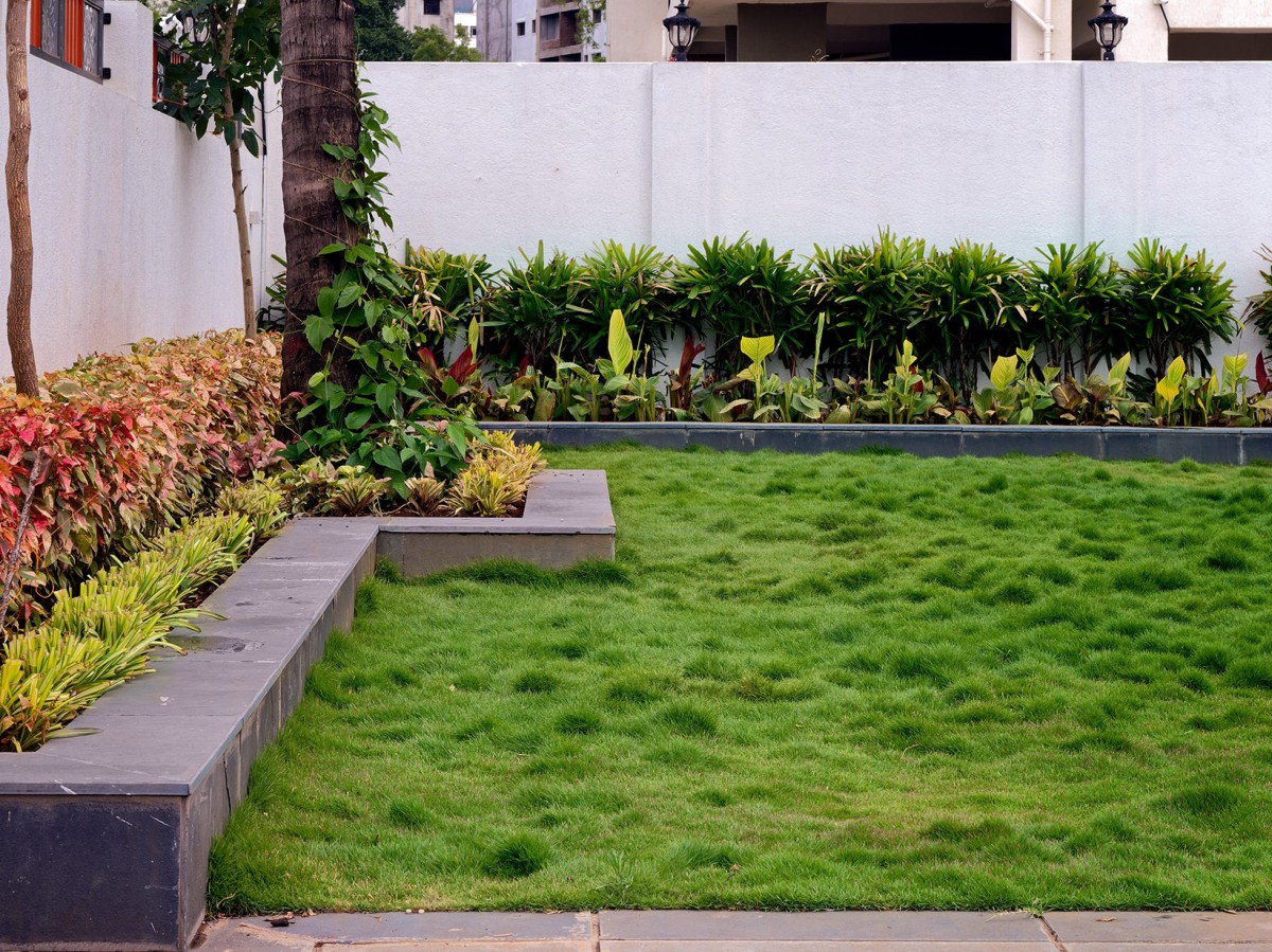 Lawn of Chavan Wada by Area Planners