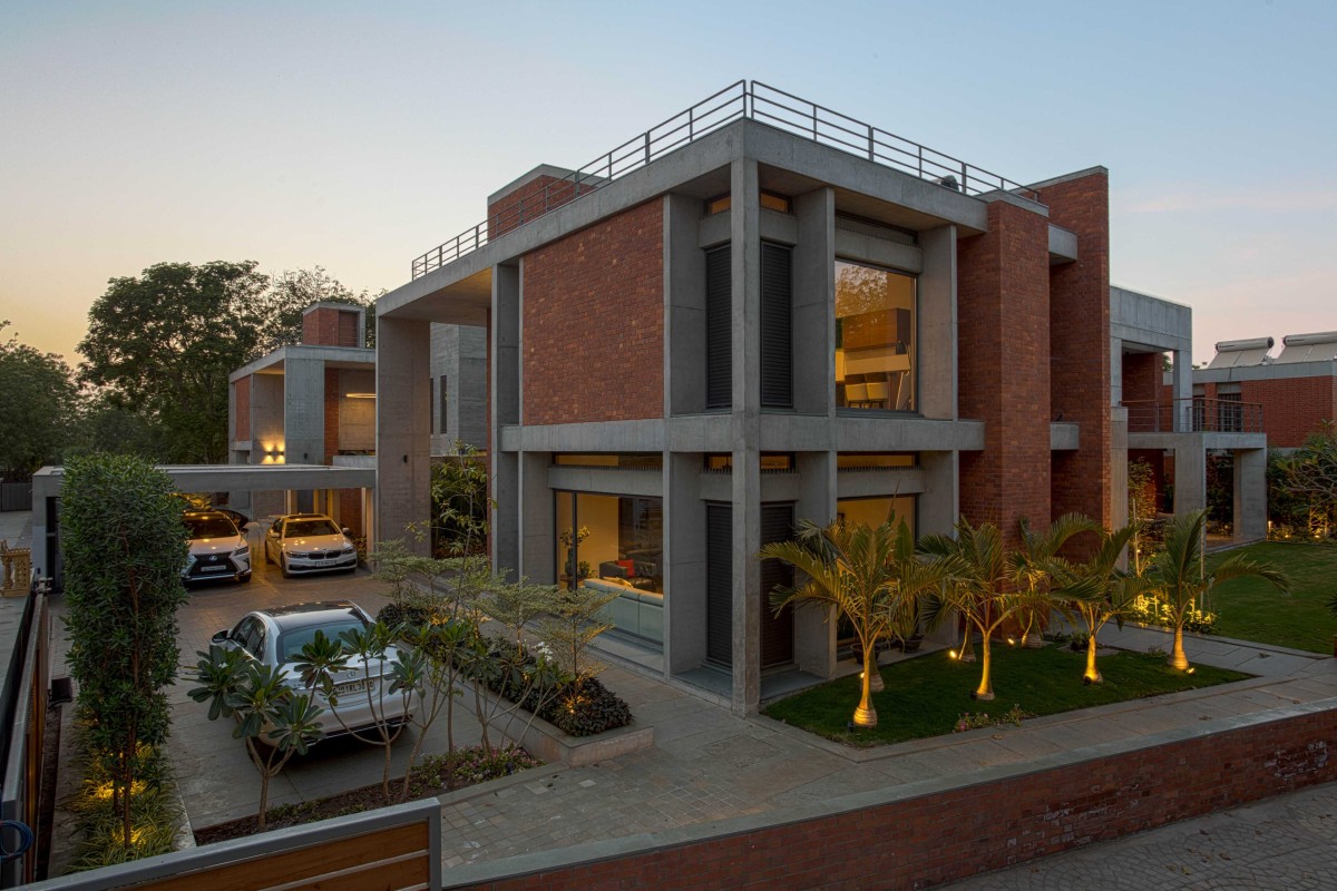 Dusk light exterior view of K & Y Residences by Groundwork Architecture