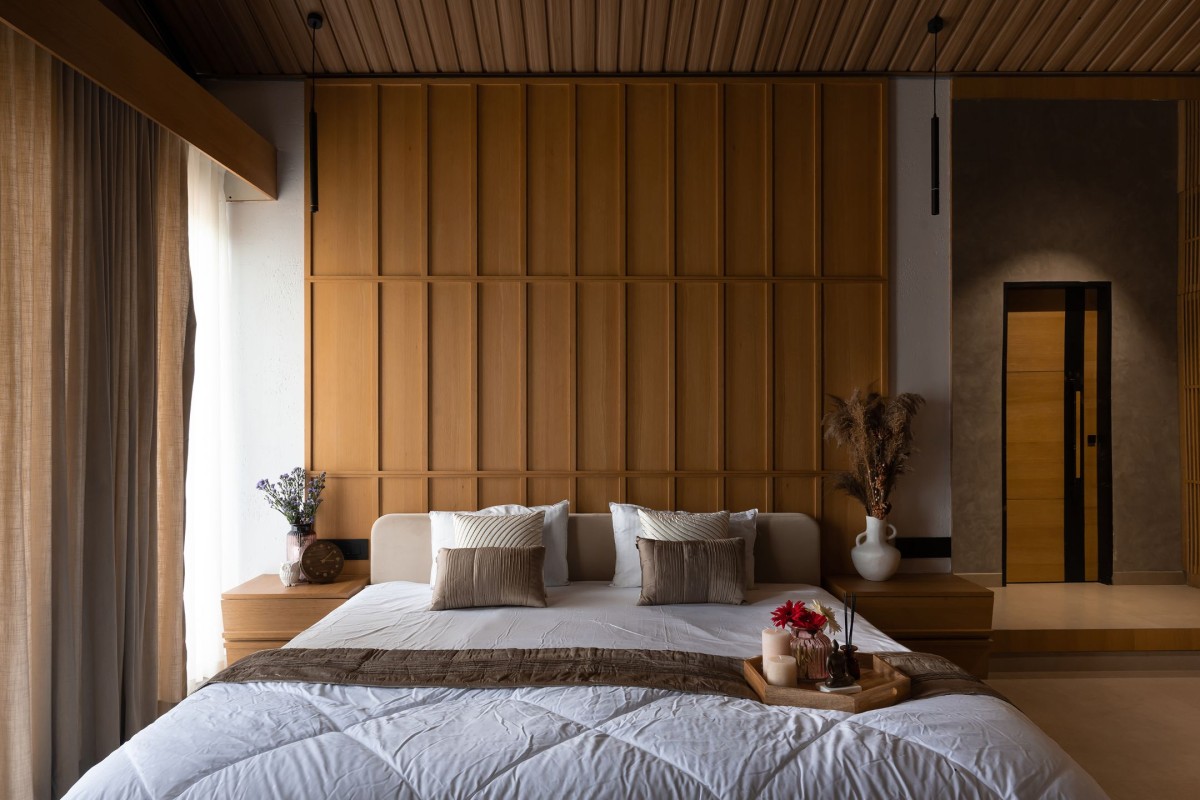 Bedroom of Monsoon In Farm House by i2a Architects Studio