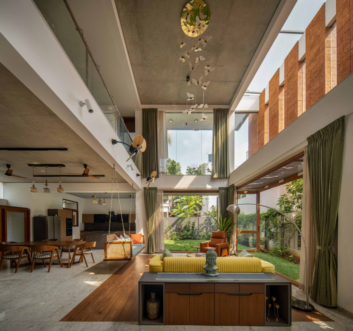 Living room of House of Greens by 4site Architects