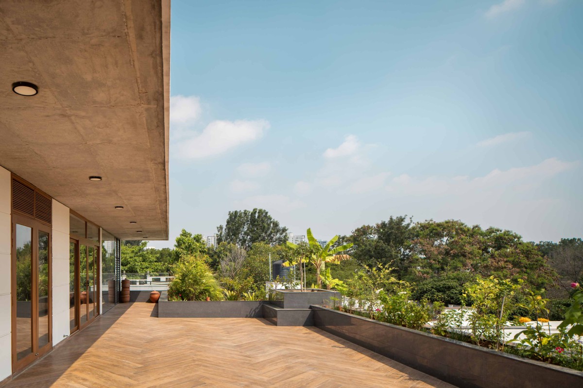 Terrace of House of Greens by 4site Architects