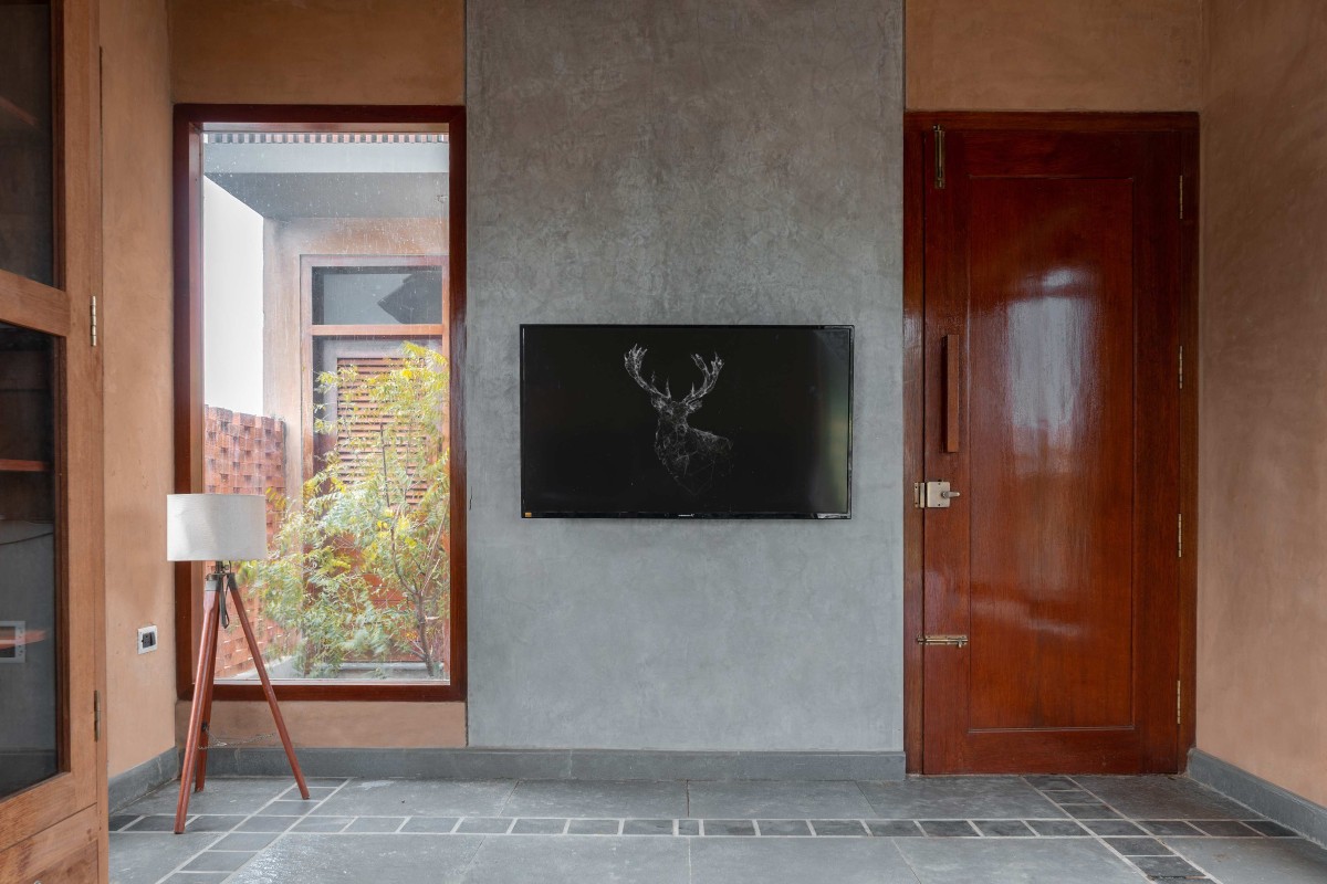 Living room of SITH Villa by Aagaram Architects