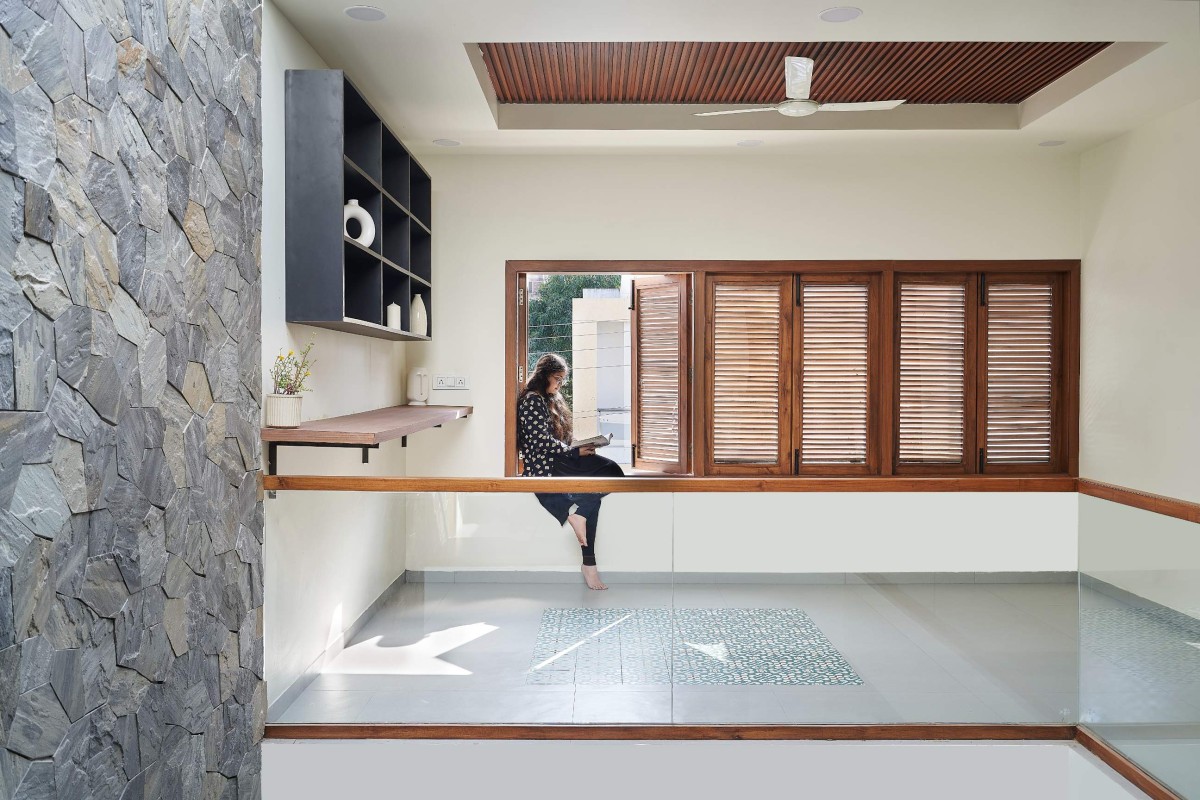 Upper Floor View of Tranquil Court House by Studio Habitect