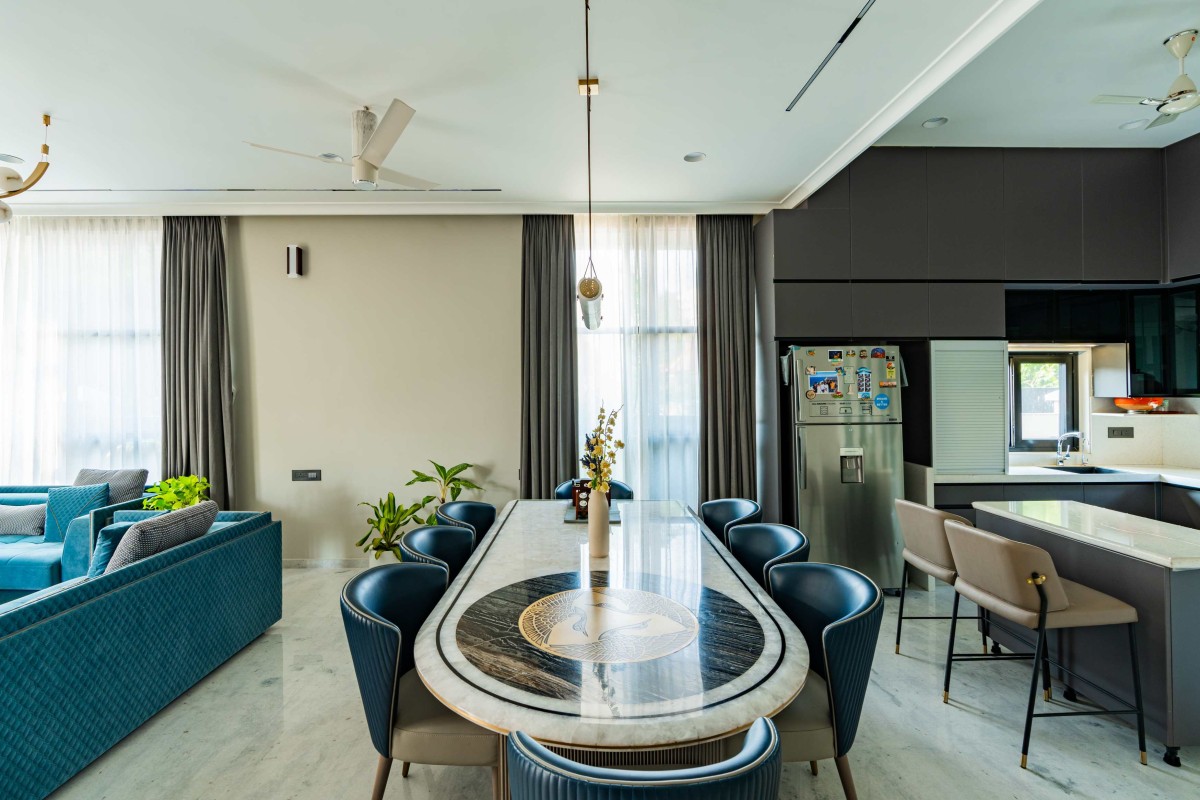 Dining of Patel Bungalow by Sheth Design Studio