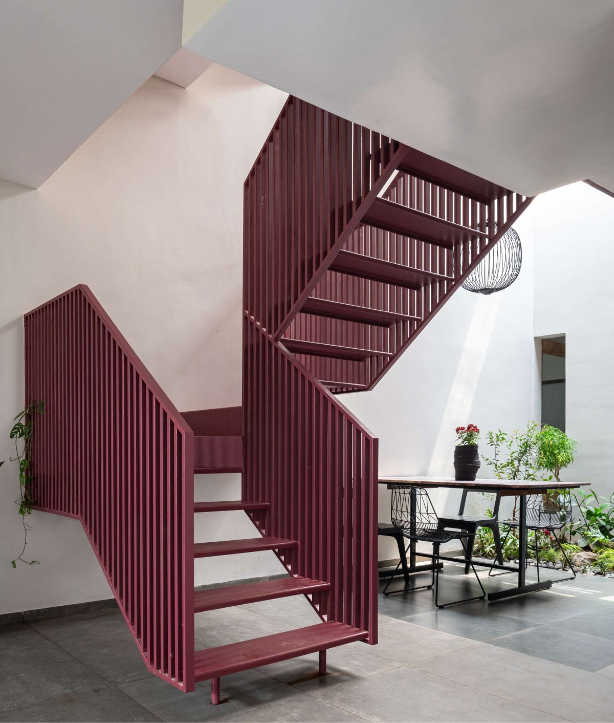 Staircase of Porous Adobe by Rahul Pudale Design