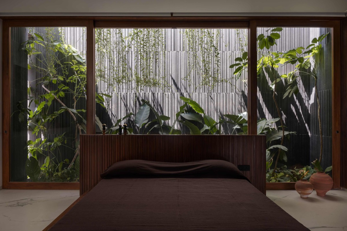 Bedroom 3 of Whispering Curves by Suva Architects